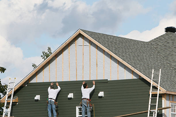 Professional Siding technician working in Westfield, IN